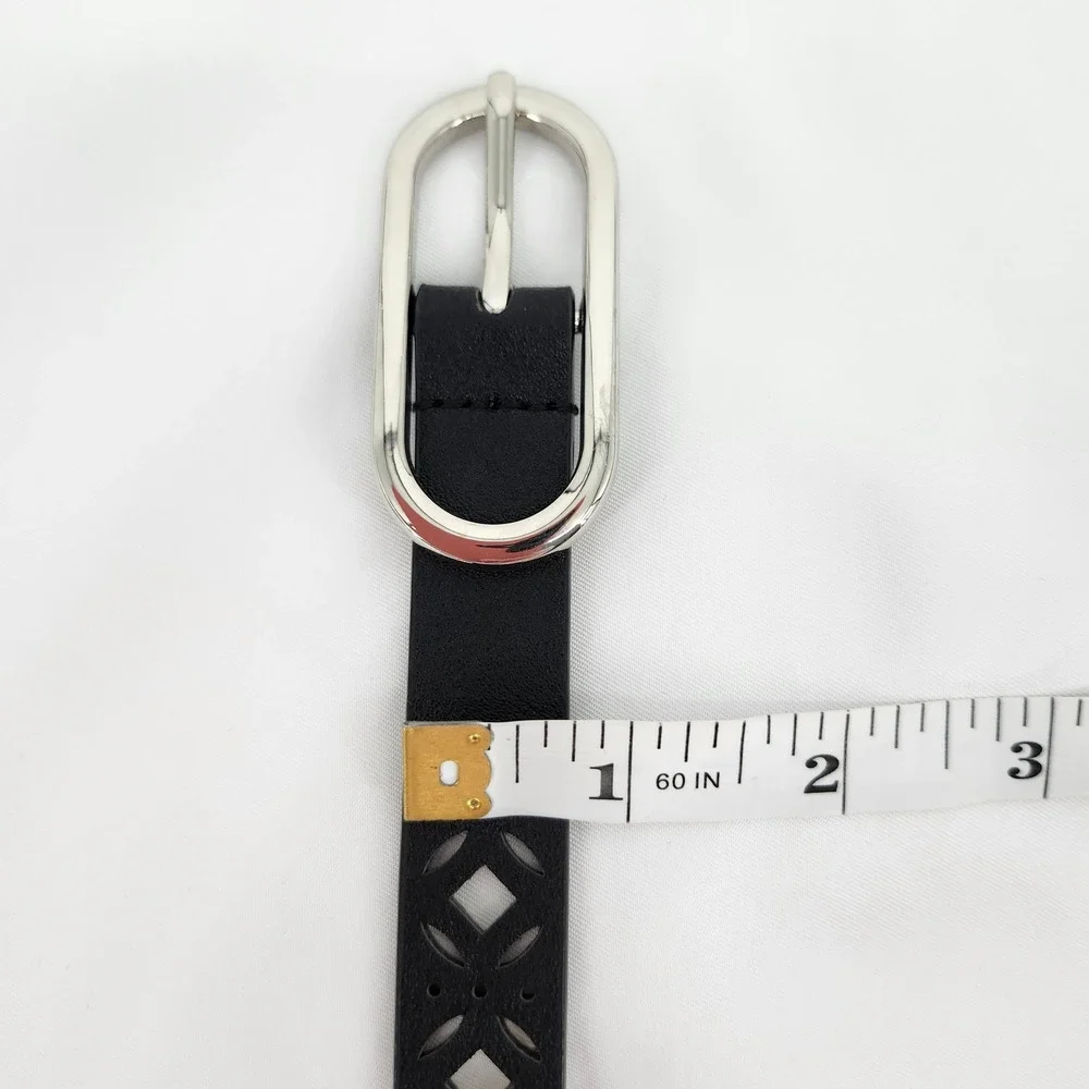 Black Cut Out Geometric Belt Womens OS Oval Silver Buckle Skinny Modern Chic‎